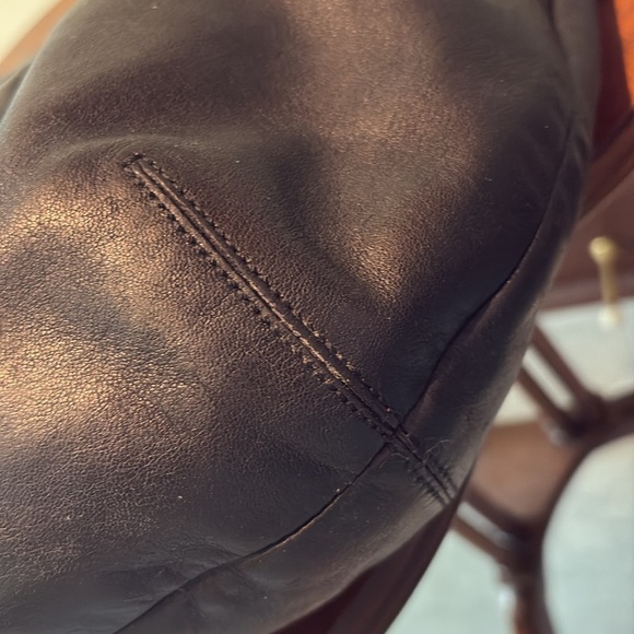 Coach SoHo pleated hobo/shoulder bag  thick leather black vintage Crescent shape - Picture 16 of 17